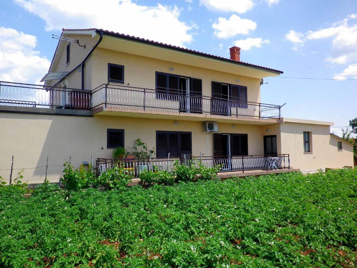 Apartments Rusin Linardići Extérieur photo